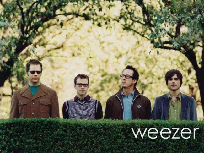 some folk really don’t like Weezer these days
