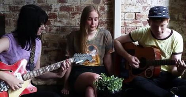 10 Songs that should (but probably won’t) top triple j’s Hottest 100 10 Songs that should (but probably won’t) top triple j’s Hottest 100