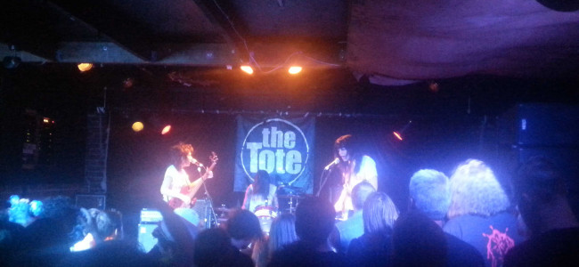 The Coathangers @ The Tote, Melbourne 16.01.15 The Coathangers @ The Tote, Melbourne 16.01.15