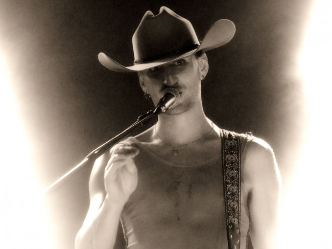 In Photos: Kirin J Callinan + Mid Ayr + Top Dollar @ The Foundry, 09.06.2017 In Photos: Kirin J Callinan + Mid Ayr + Top Dollar @ The Foundry, 09.06.2017